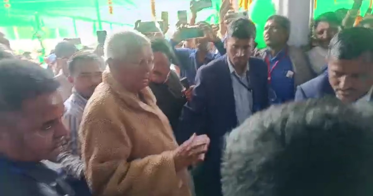 In the election year, Lalu Yadav boosted the morale of the w