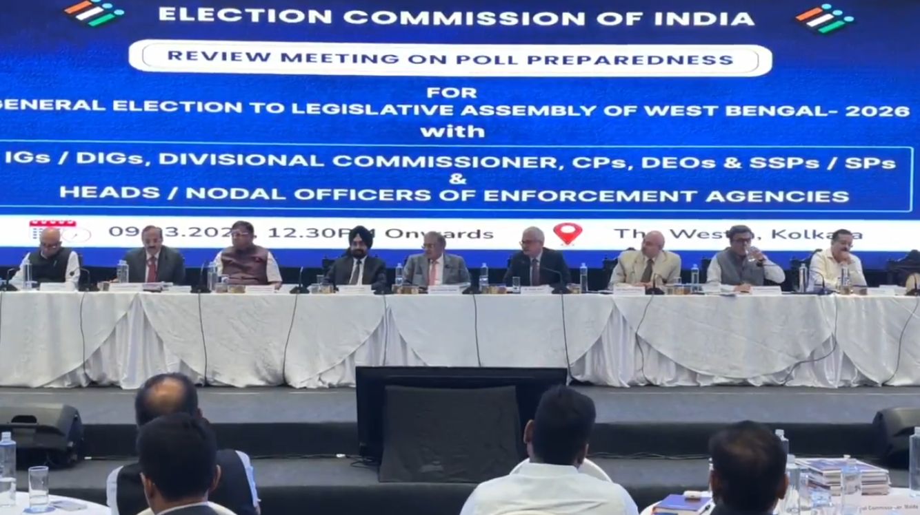 किसी के डर से नहीं कानून के..., कोलकाता में CEC ने किया बड़ा दावा, कहा...