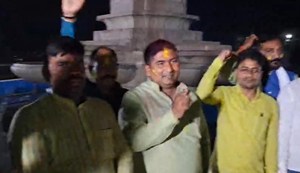 JDU karykrtao me akrosh 