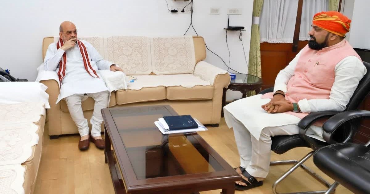 samrat ko dilli se bulawa