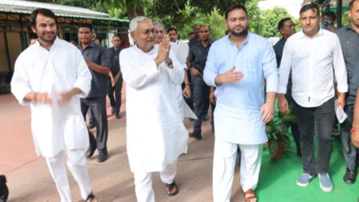 Nitish-Tejashwi left for Karnataka, Siddaramaiah will take o Nitish-Tejashwi left for Karnataka, Siddaramaiah will take o
