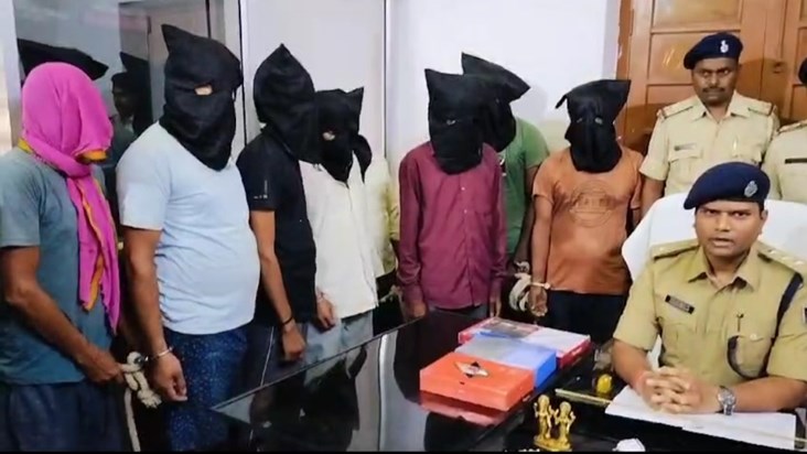 Inter-state gang of thieves busted, 8 arrested Inter-state gang of thieves busted, 8 arrested