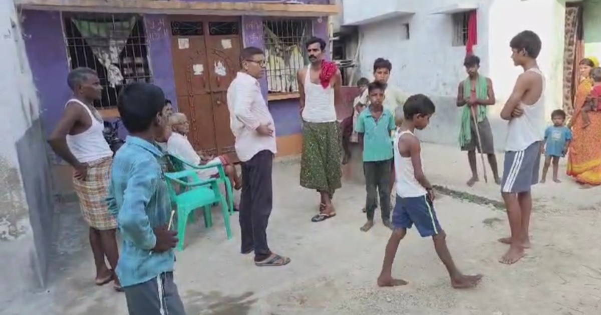 Rapid firing on CPI leader