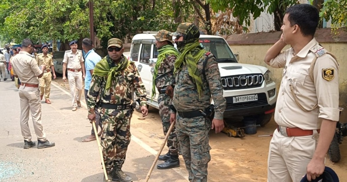 Excise police who went to raid in Munger attacked, driver di