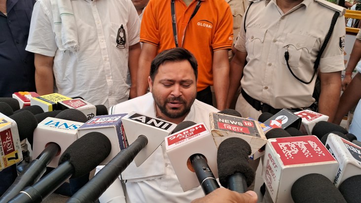 Samrat chaudhri ko rojgar hamne Diya , tejsvhi 