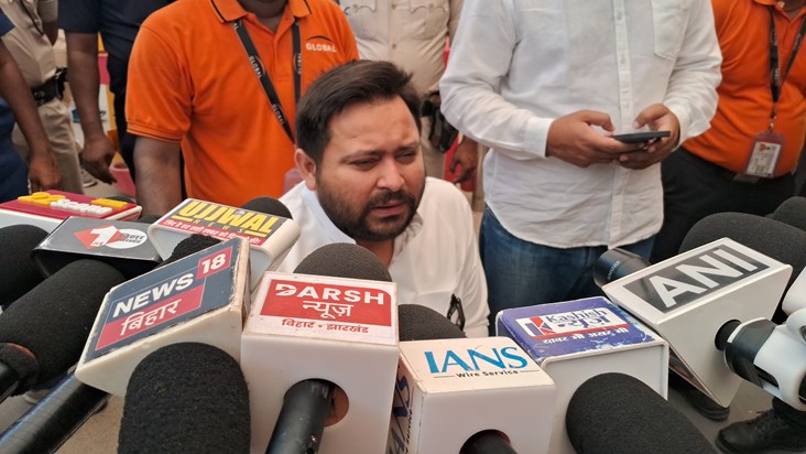 Tejasvi ka bchcho ki chutti pr byan