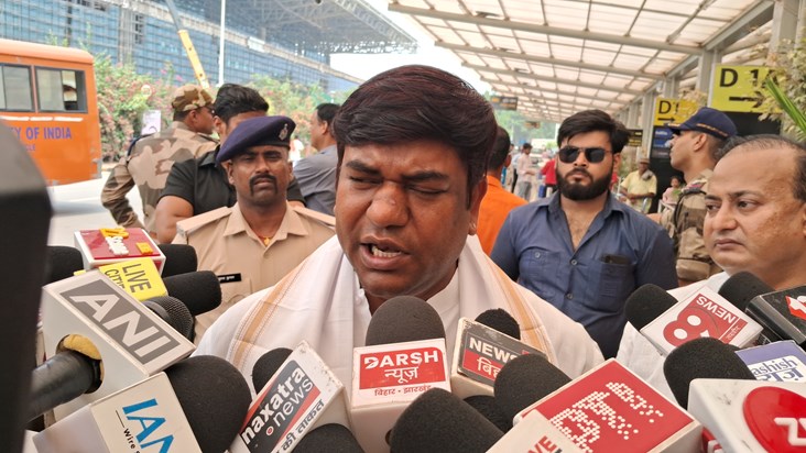 Cm nitish ke byan ko notish nhi lete Mukesh sahni Cm nitish ke byan ko notish nhi lete Mukesh sahni
