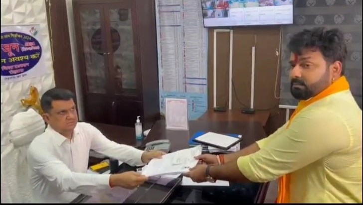 Bhojpuri star Pawan Singh filed his nomination, BJP's tensio
