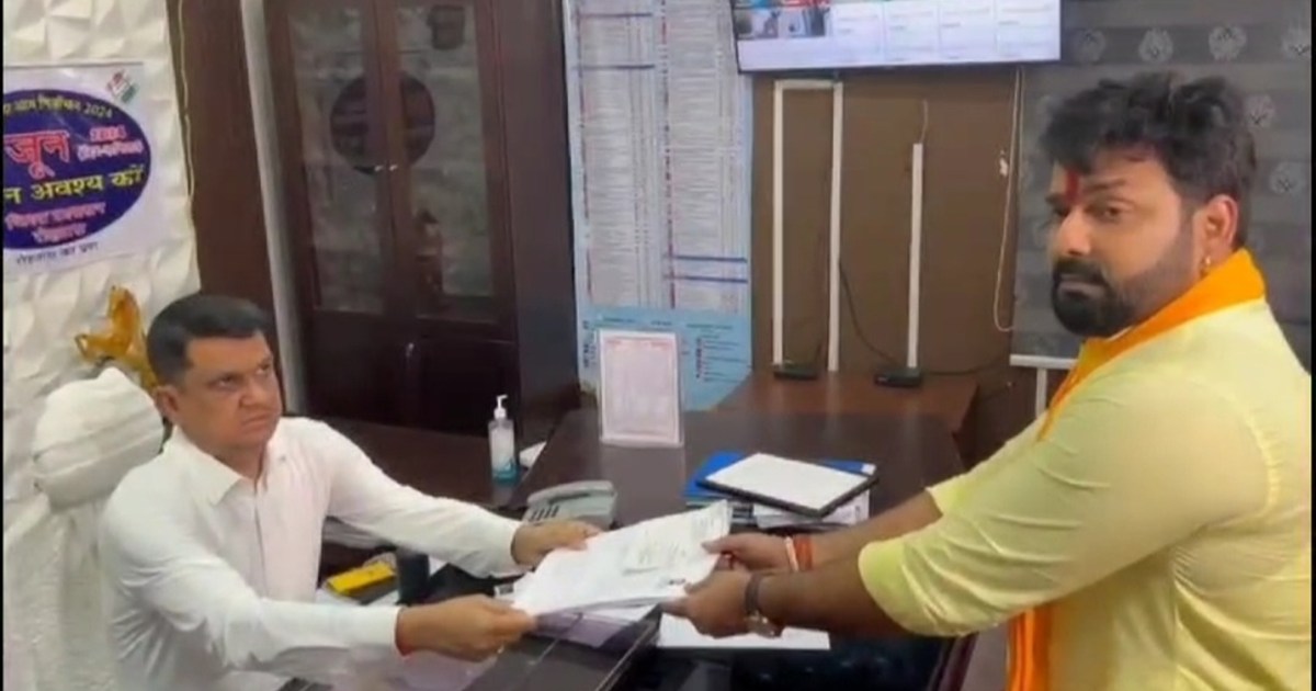 Bhojpuri star Pawan Singh filed his nomination, BJP's tensio