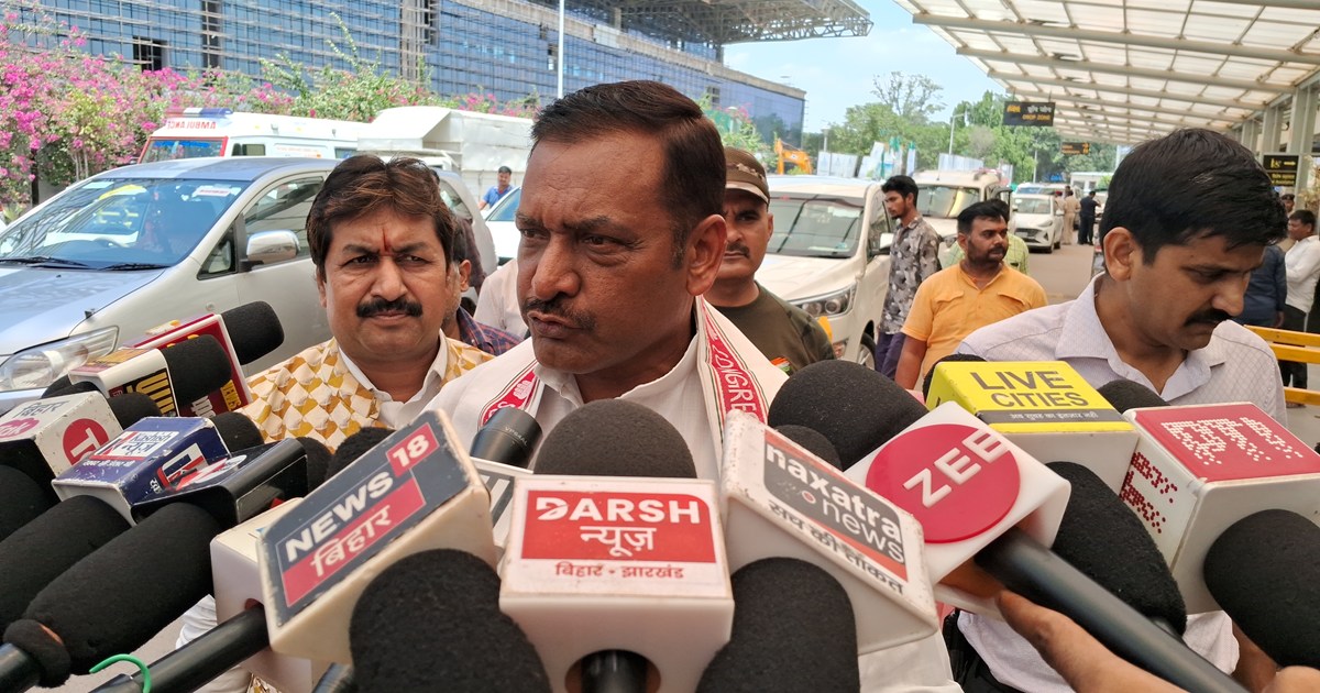 Pm modi pr akhilesh singh ka byan