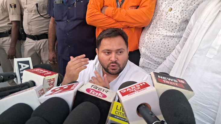 Kbhi mntri bne hai kya chirag? tejasvi yadv Kbhi mntri bne hai kya chirag? tejasvi yadv