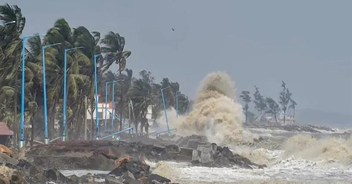 Alert regarding Ramal storm, many flights and train services