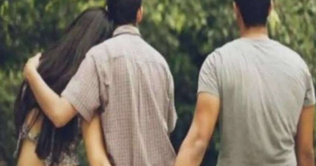 A young woman is caught in the affair between her husband an