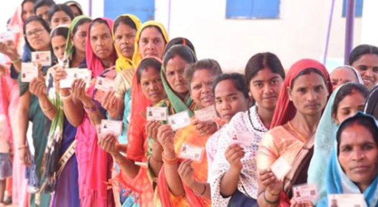 Fourth phase voting begins, fate of Giriraj, Nityanand and L