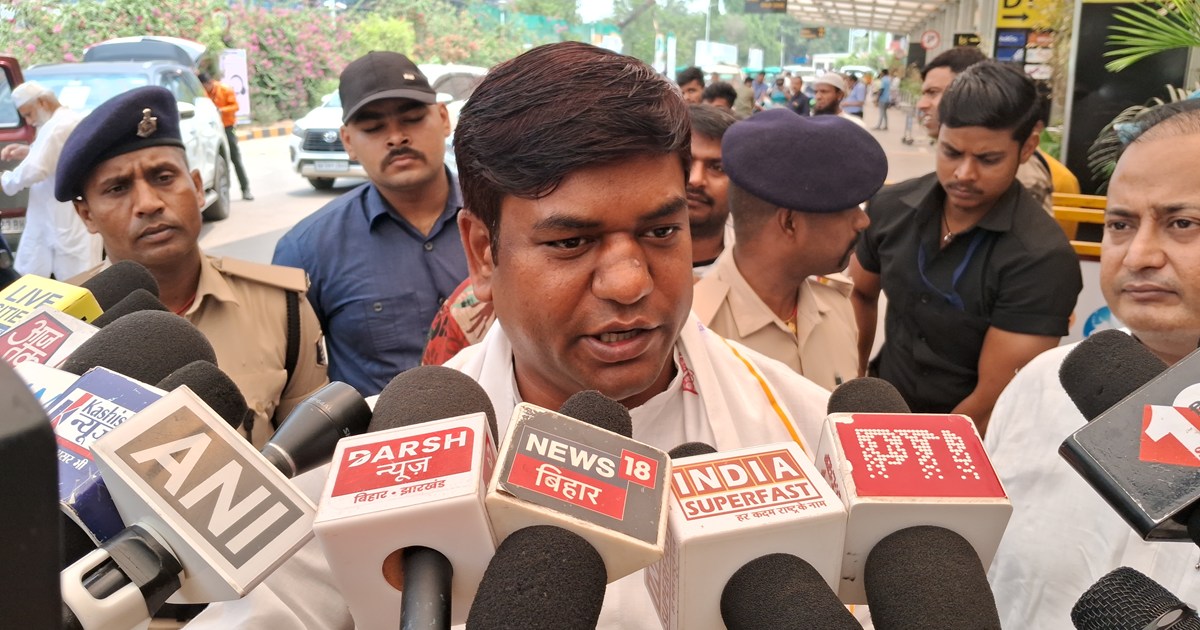 Mukesh sahni ka pm pr tanj