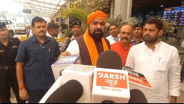 Tejasvi ke isitfa pr samrat ne Diya jbab
