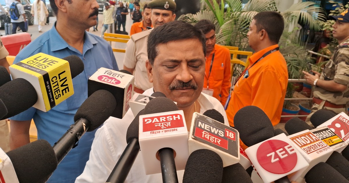 Tejasvi par sanjy jha ka byan