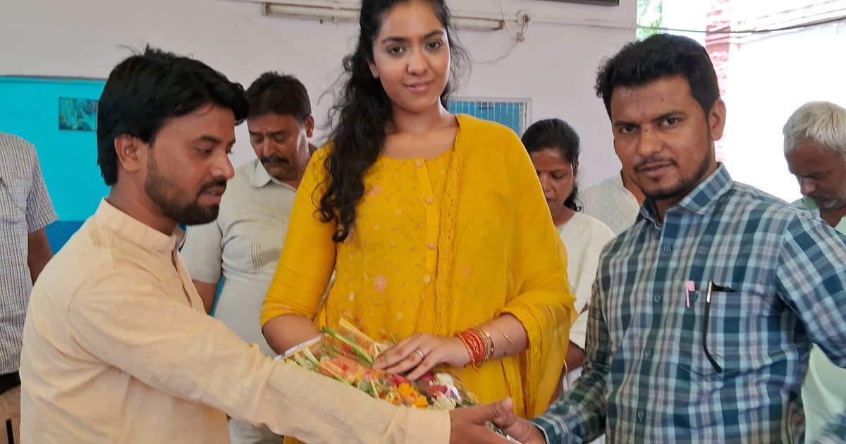 Yasaswini on Labour Health Card 