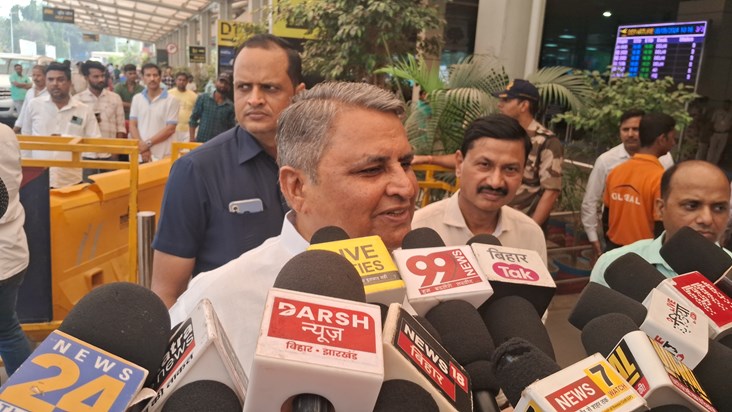 Lalu ke sambidhan khtre me hai byan par vijy chaudhri ka bya