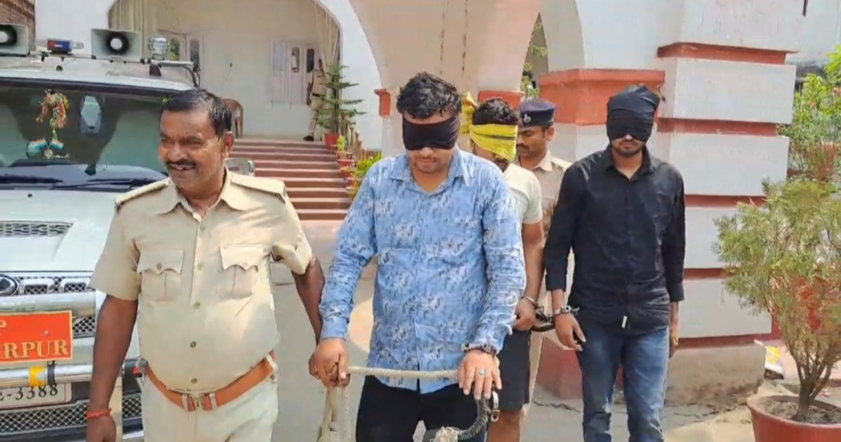 3 criminals arrested with AK-47 amid election process