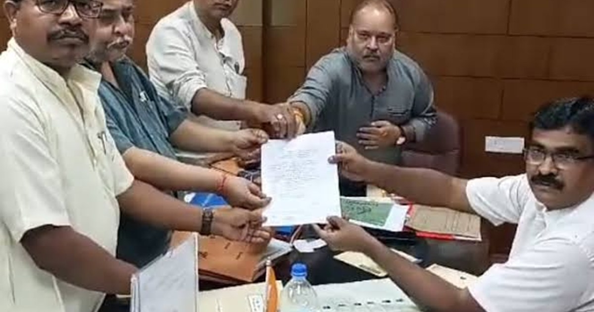 Congress & JMM Complained Against Nishikant Dubey 