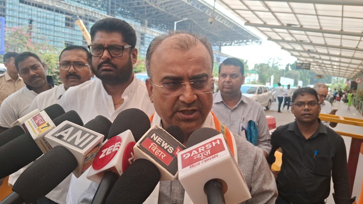 Mangl Pandey ka byan srkar shilsha vibhag ke adhikari par nj Mangl Pandey ka byan srkar shilsha vibhag ke adhikari par nj
