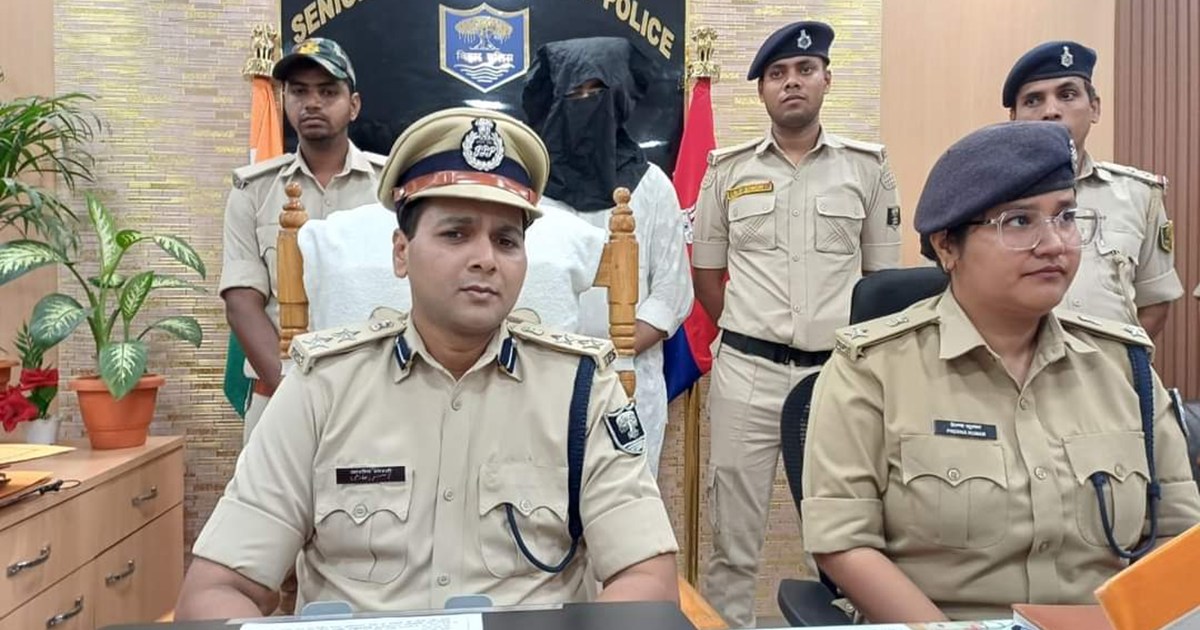 GAYA police arrested a criminal with a reward of Rs 2 lakh