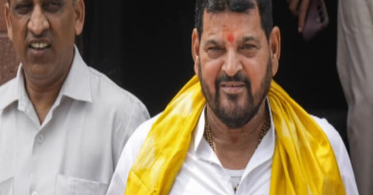 BJP MP Brij Bhushan Singh's troubles increased, court gave a