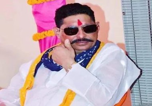While praising Babuhali Anant Singh openly, he wrapped PM Mo