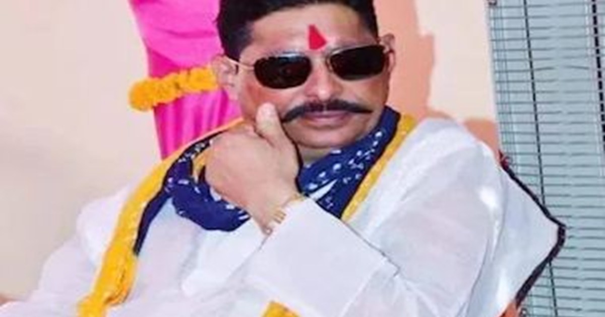 While praising Babuhali Anant Singh openly, he wrapped PM Mo