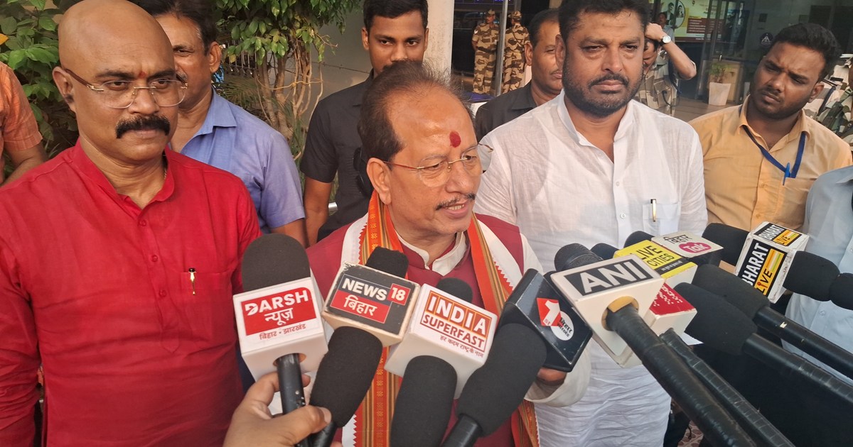 Lalu yadv par vijy singha ka tanj