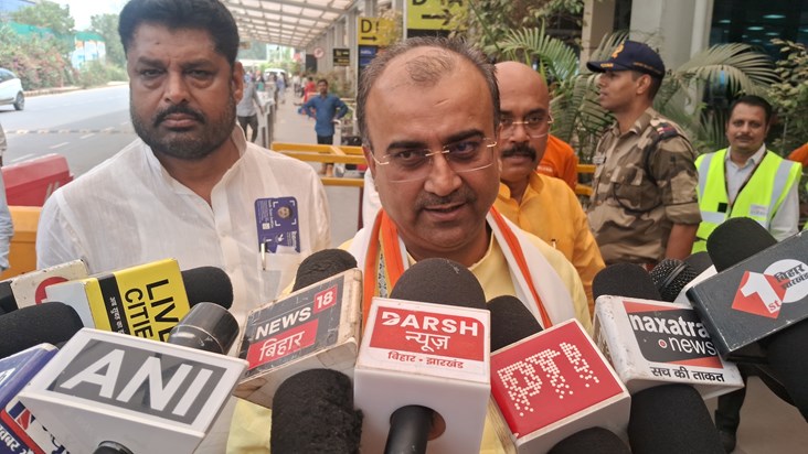 Mmta bnrji par bole mantri Mangal pandey Mmta bnrji par bole mantri Mangal pandey