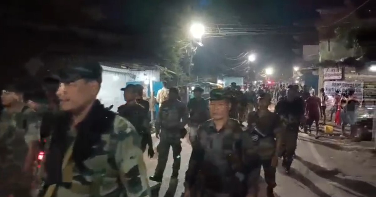 Administration's flag march in Danapur before voting