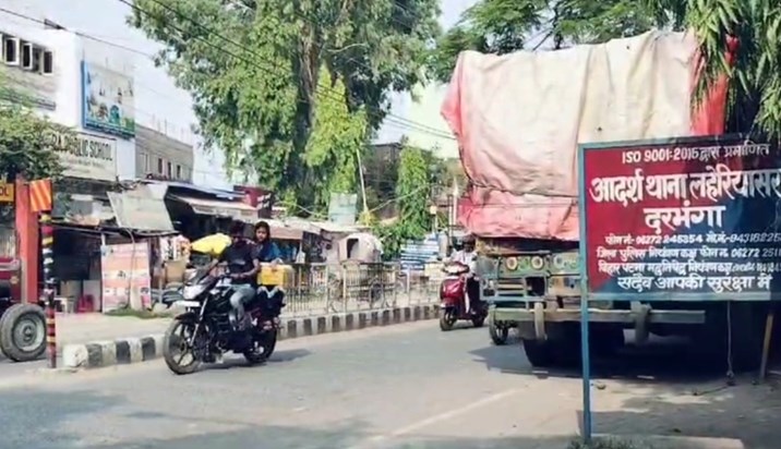 250 bags of government grain being smuggled for black market 250 bags of government grain being smuggled for black market