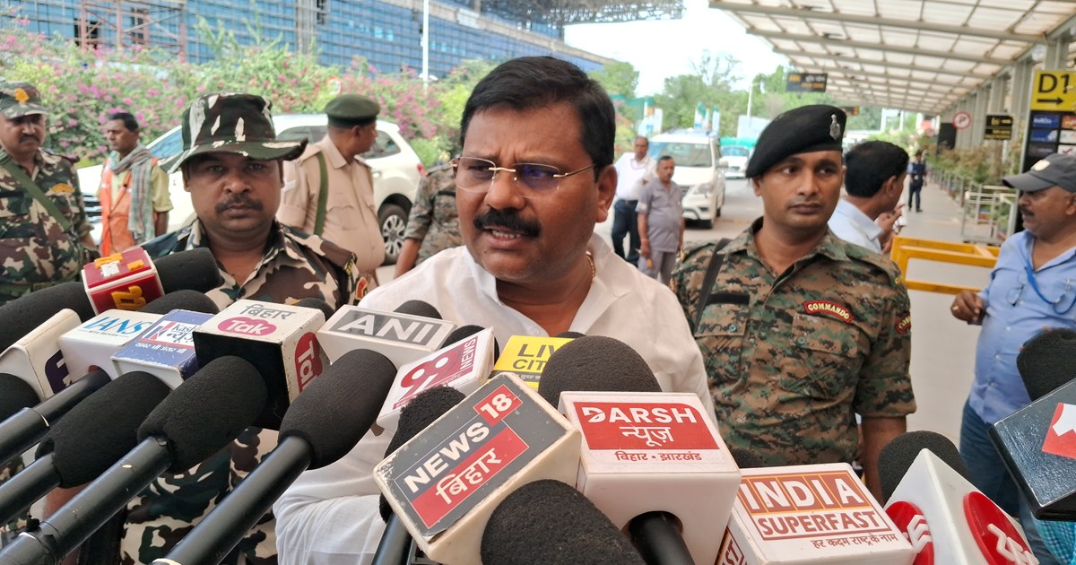 Chapra goli kand ko lekr jdu ke prdesh adhyksh ka byan