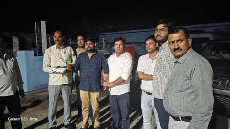 BDO and Executive Assistant caught red handed by Vigilance