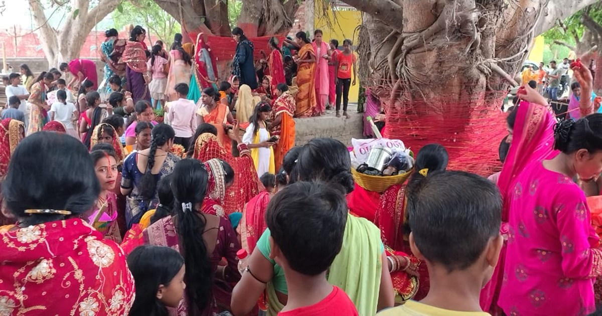 Enthusiasm among women in Jehanabad for Vat Savitri Puja