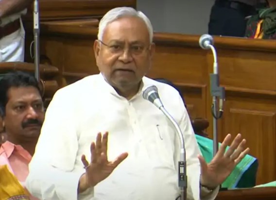 Nitish government transferred many IAS in the election year,