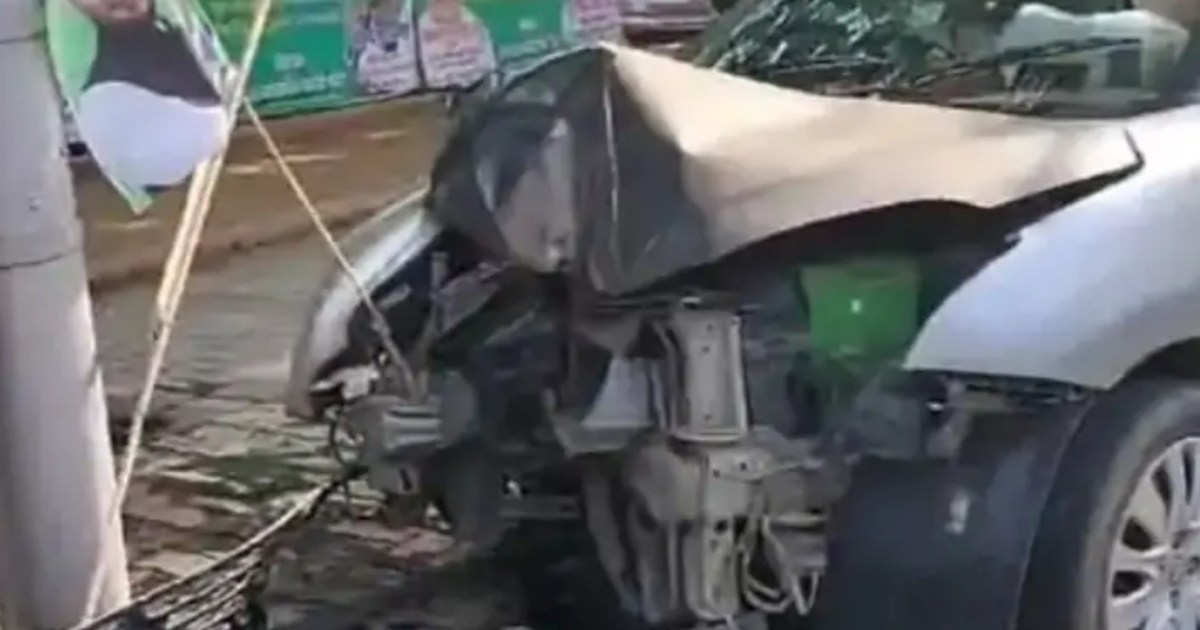 A high-speed car crashed near the Chief Minister's residence