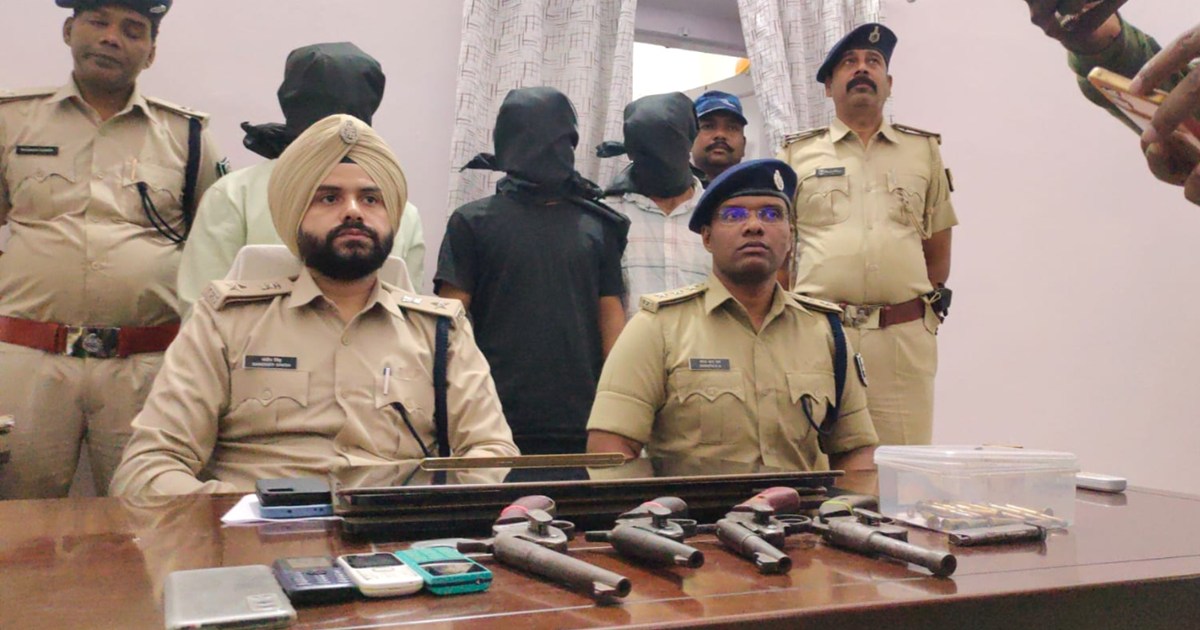 Patna Police achieved great success, caught criminals with w