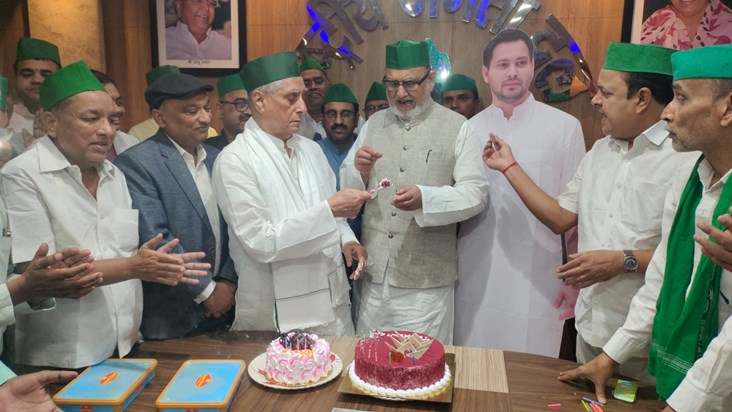 A 35-pound cake was cut at the RJD office on Tejashwi's birt