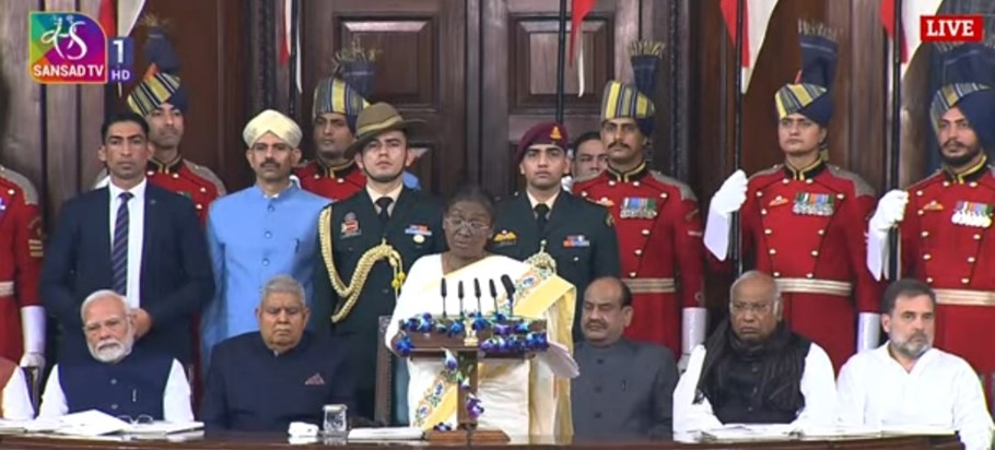 Now the Constitution of India is also in Sanskrit and Maithi Now the Constitution of India is also in Sanskrit and Maithi