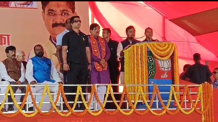 Assam CM's scathing attack on Jharkhand CM in Dhanbad electi Assam CM's scathing attack on Jharkhand CM in Dhanbad electi