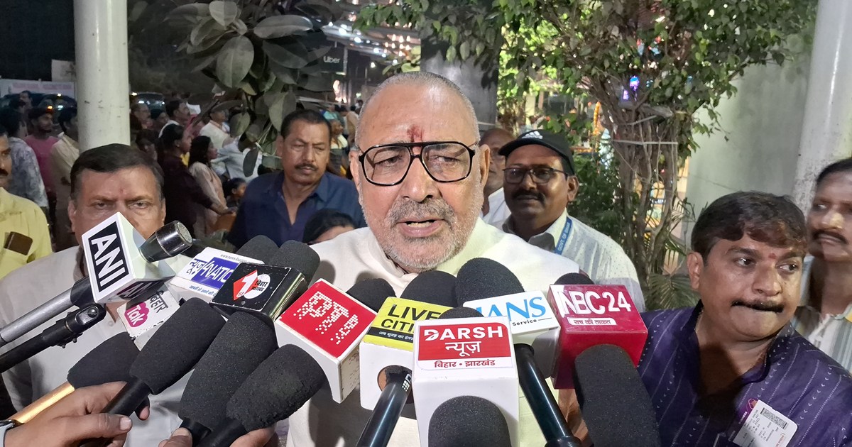 Kendiry mntri giriraj singh ka byan