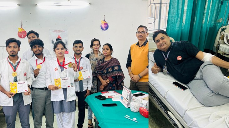 Blood donation camp organized in Health Institute, 18 teache
