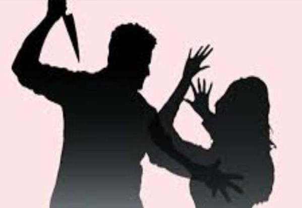 When the wife abused her mother-in-law, the angry husband co