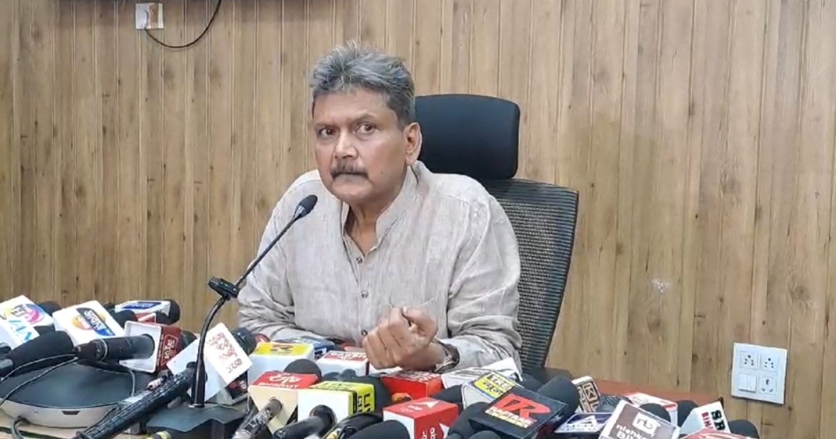 Bihar sarkar ne shikshk trasfr niti pr lgaai rok