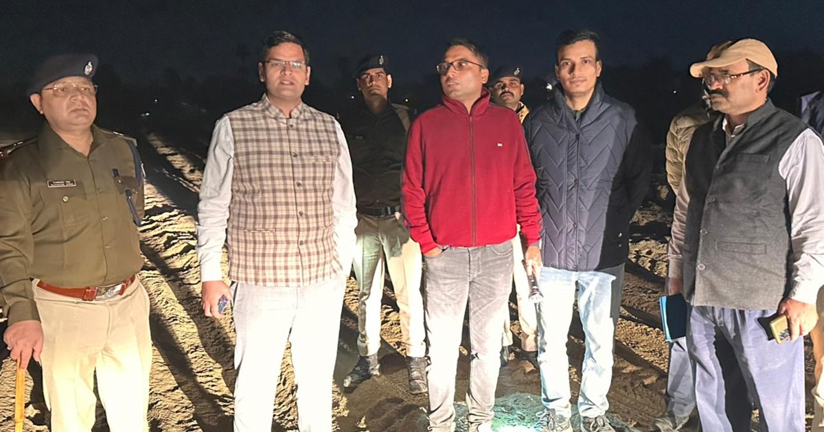 Vijay on baalu mafiya