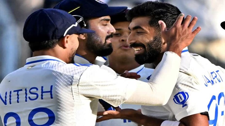 Strong innings by Indian players, Australia all out for 104 Strong innings by Indian players, Australia all out for 104