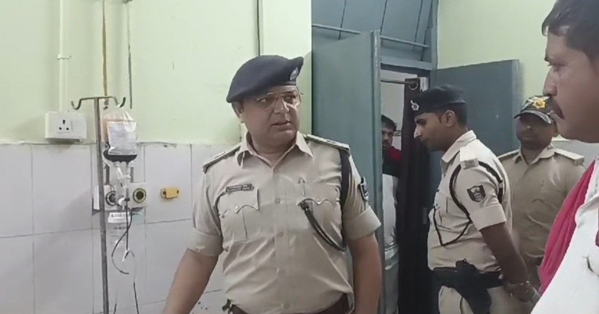 In Saran, a house was robbed in broad daylight, father and s